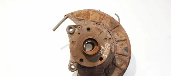 Volkswagen PASSAT B6 Front wheel hub