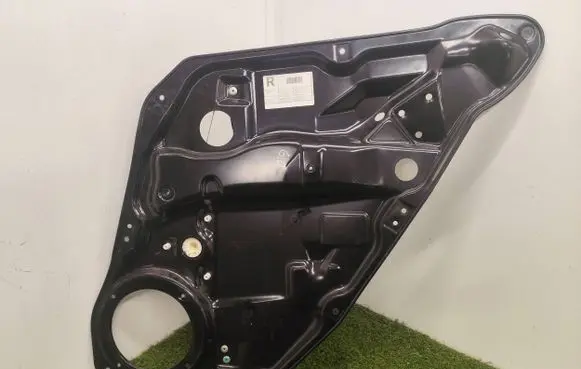 Mercedes-Benz ML W164 Front door electric window regulator 99367105