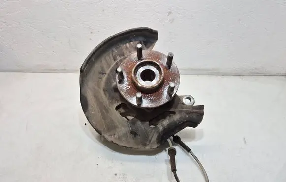 Nissan Rogue Front wheel hub 400144BA0A 400145HA0A