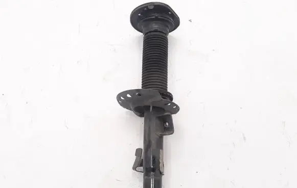 Volvo V60 Front shock absorber/damper 31262902