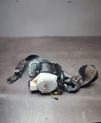 Skoda Octavia Mk3 (5E) Front seatbelt 5E0857702