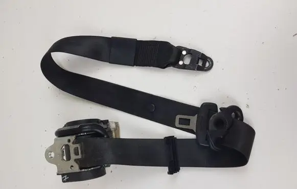 Audi A6 S6 C6 4F Front seatbelt 560788601