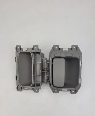 Mercedes-Benz Sprinter W901 W902 W903 W904 Rear door interior handle A9067600061