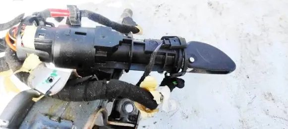 Alfa Romeo 147 Ignition lock 8365