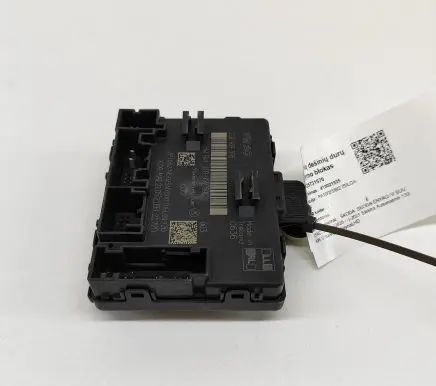 Skoda Enyaq iV Door control unit/module 1EB959596 P10527950