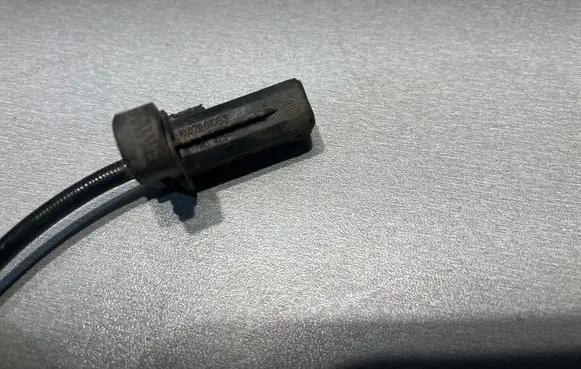 BMW 3 E90 E91 ABS rear brake sensor 6760425 10071161883