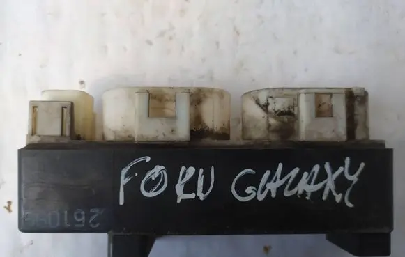 Ford Galaxy Coolant fan relay 7M0000317D