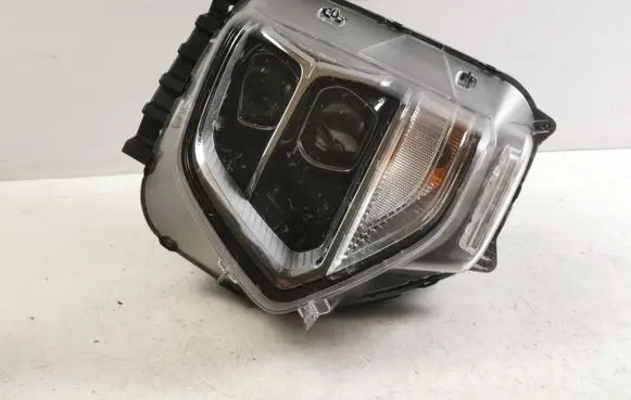Hyundai Santa Fe Headlight/headlamp S192121130 92101S1110 S192122030