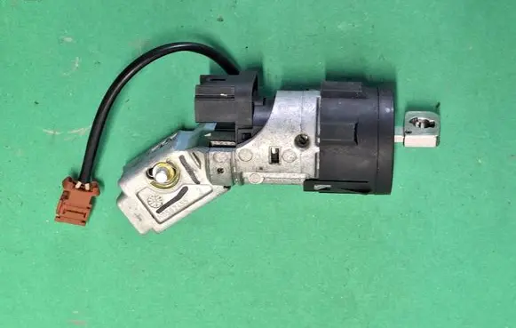 Citroen C2 Ignition lock N0502455