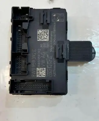 Audi A4 S4 B9 8W Door control unit/module