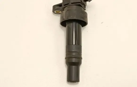 KIA Sportage High voltage ignition coil 273012B100