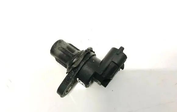 Mercedes-Benz ML W164 Camshaft position sensor 0232103050