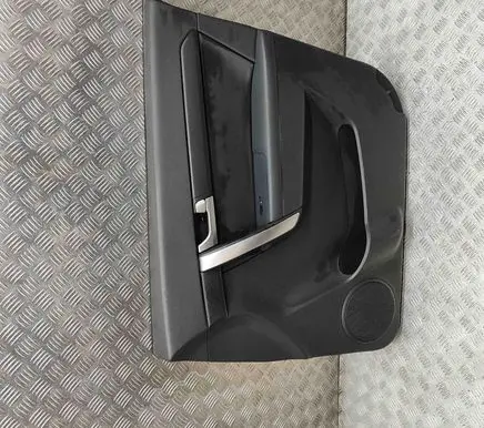 Chevrolet Captiva Front door card panel trim 96808894
