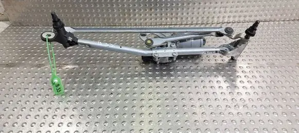 Front wiper linkage and motor