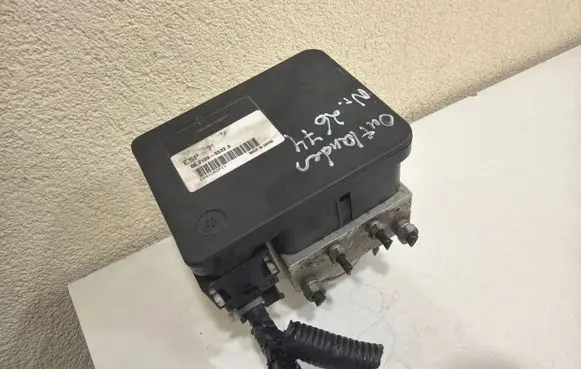Mitsubishi Outlander ABS Pump 4670A457
