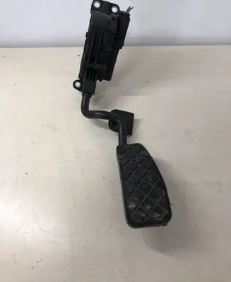 Audi A6 S6 C6 4F Accelerator throttle pedal 4F2721523