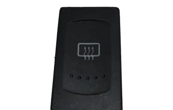 Volkswagen PASSAT B6 Windscreen/window heater switch 3B0959621C
