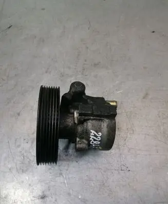 Nissan Primera Power steering pump 8200100082