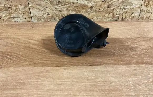 Porsche Cayenne (9PA) Horn signal 6N0951221