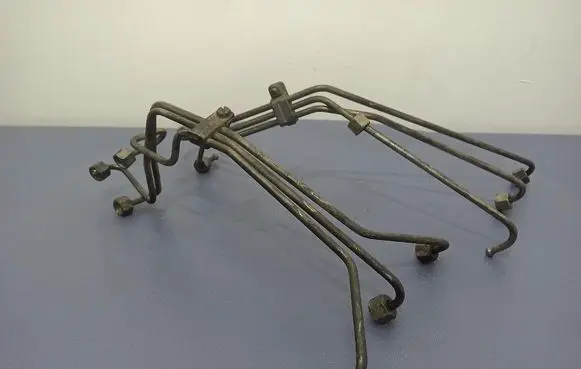 Audi A4 S4 B6 8E 8H Fuel line pipe 25TDI