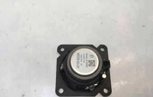 Nissan Qashqai J12 Panel speaker 281526GG0A