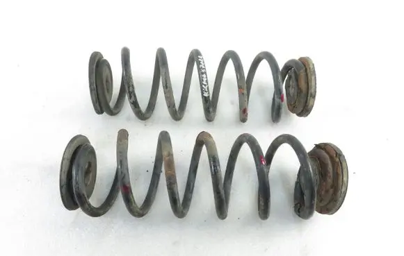 Volkswagen Touran I Rear coil spring