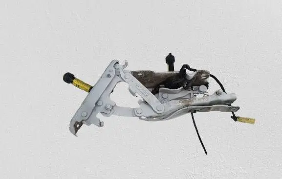 KIA Sorento Engine bonnet/hood hinges