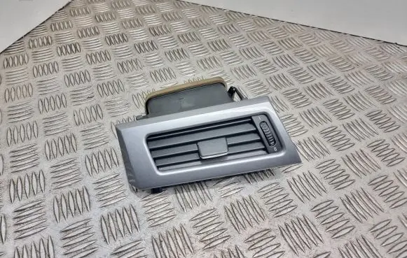 BMW 5 E60 E61 Dashboard side air vent grill/cover trim 64226910731 5112001 14121810