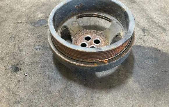 Mercedes-Benz Sprinter W906 Crankshaft pulley