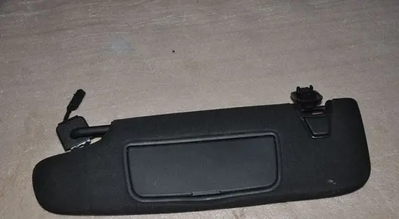 Ford Mustang VI Sun visor