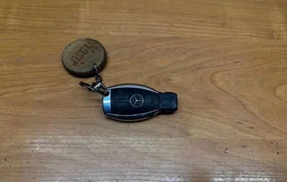 Mercedes-Benz E W212 Ignition key/card 0143130 CCA100P319010 2010011439