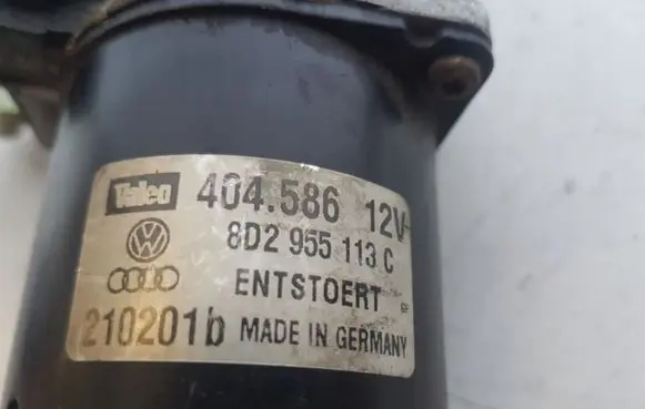 Audi A6 S6 C5 4B Wiper motor 404586 8D2955113C