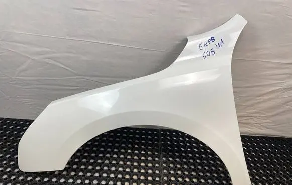 Peugeot 508 RXH Fender
