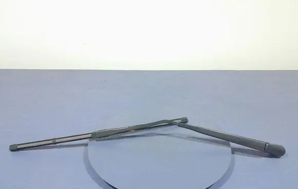 Ford Mondeo MK I Rear wiper blade arm DS7317C403AB
