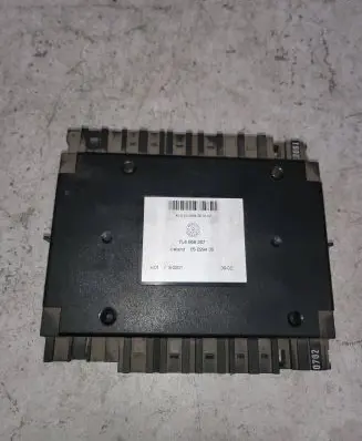 Volkswagen Touareg I Comfort/convenience module 7L6959257