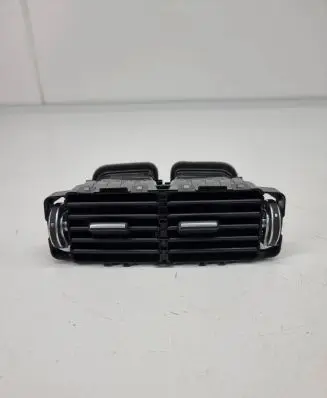 Land Rover Discovery Sport Rear air vent grill GX63014A22AB GJ32014A22AA