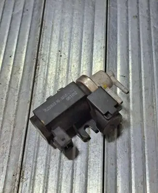 KIA Carnival Turbo solenoid valve 72190315 05T012 05T02