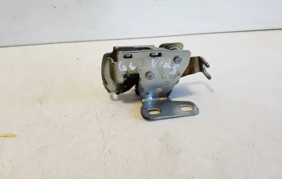 Iveco Daily 5th gen Loading door lock 