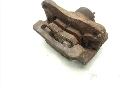 Hyundai Santa Fe Rear brake caliper