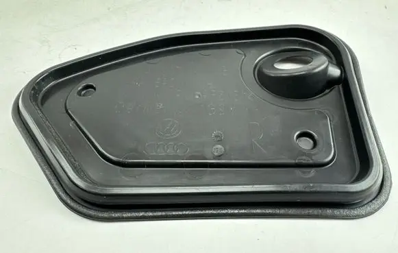 Audi Q2 - Other front door trim element 8V4837916B