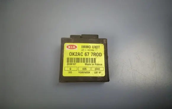 KIA Carnival Immobilizer control unit/module 0K2AC677R0D
