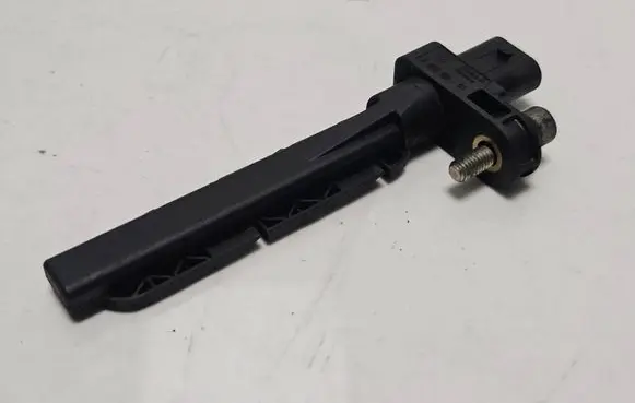 BMW 5 F10 F11 Crankshaft speed sensor 7805188 25916010