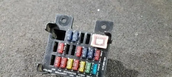 Mazda 323 Fuse box set