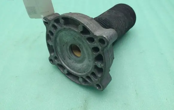 Audi Q7 4L Front coil spring rubber mount 7L0411189