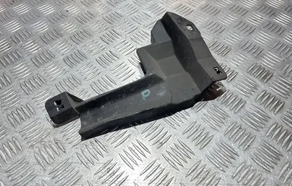 Honda HR-V Radiator trim 71111T8K-G000