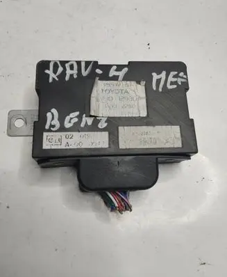 Toyota RAV 4 (XA20) Alarm control unit/module 2370002260 0819012930 020197