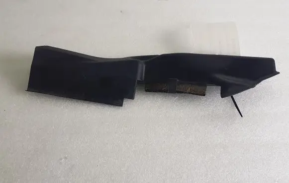 Jaguar E-Pace Wiper trim J9C302253AB