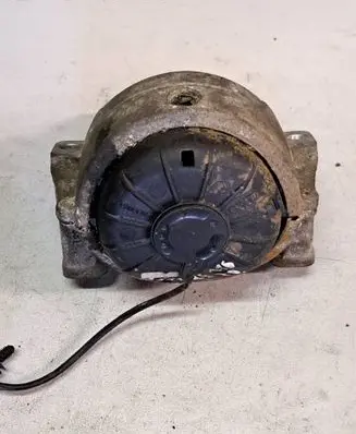 Audi A5 8T 8F Engine mount bracket 8K0199381