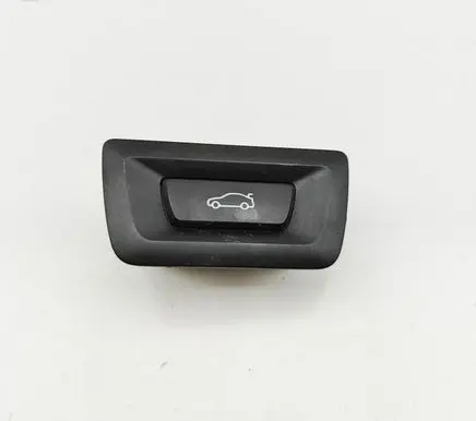 BMW iX Tailgate/boot open switch button 5AIB2F9