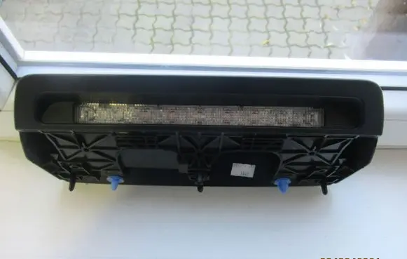 Dacia Duster Third/center stoplight 265958992D 265903636R